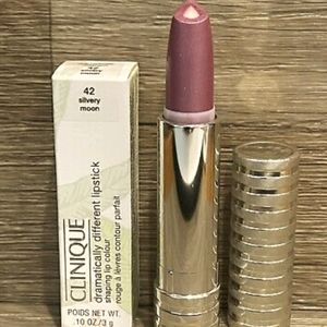 Clinique Dramatically different lipstick